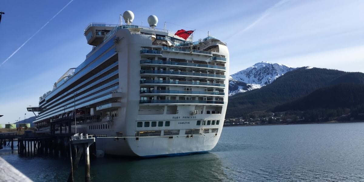 Juneau places cap on cruise ship passengers starting in 2026