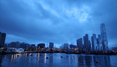 天文台｜今日多雲 間中有驟雨 最高氣溫約28度