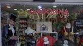 Camarote na casa da Narcisa, drinque ‘Like a Virgin’ e hidratante labial, marcas pegam carona no show de Madonna