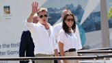 Brad Pitt e Inés de Ramón llegan muy acaramelados a Venecia tras evitar coincidir con Angelina Jolie