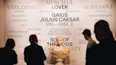 Julio Cesar, el militar y el mito en una exposición de arte en Ámsterdam