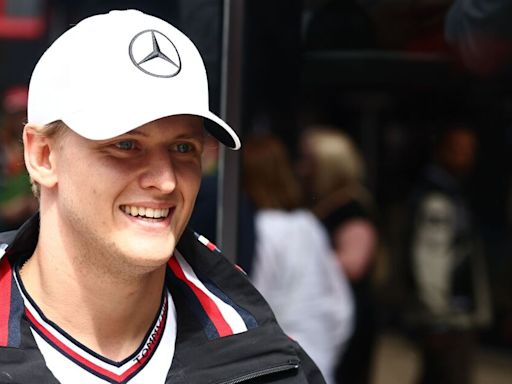 Mick Schumacher rates F1 return chances after Toto Wolff pours oil on the fire