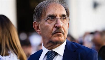 Ignazio La Russa: "Non vogliamo cacciare Scurati. Ha fatto i soldi con Mussolini, scriva di Stalin"