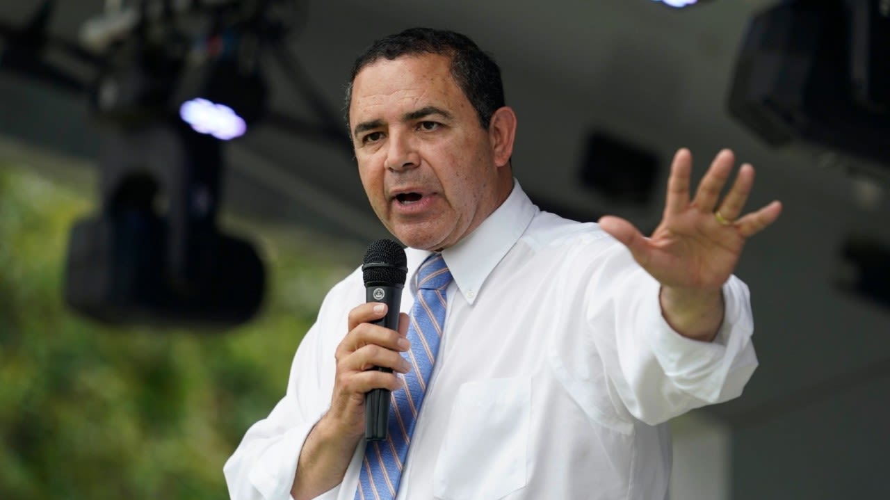 Democratic leader defends Cuellar: Charges ‘very different’ from Santos, Menendez