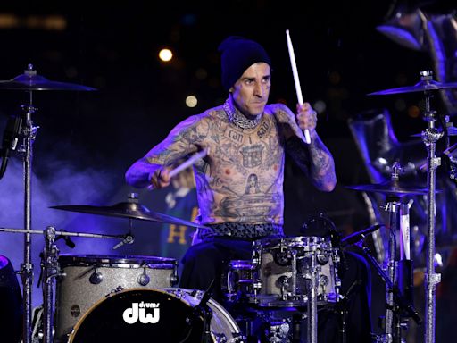 Travis Barker’s running to The Kia Forum for Run Travis Run