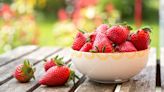 Keep your strawberries fresh for longer with this easy vinegar storage tip