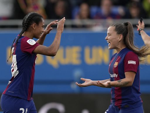 8-0. El Barça golea y acaricia el título