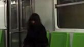 Esto es lo que se sabe de la mujer sonriente del metro, el espectro que aterroriza en la Línea 1