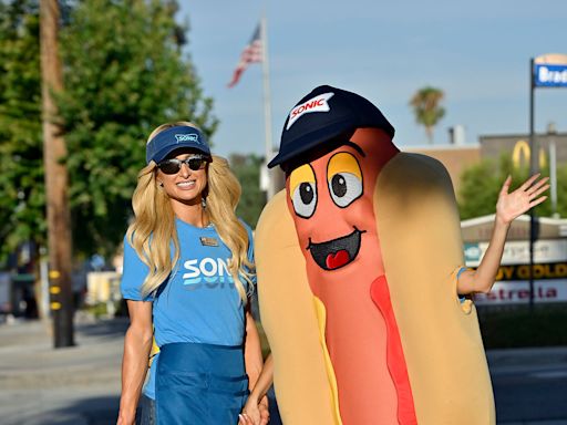 "The Simple Life" reboot? Paris Hilton and Nicole Richie seen working at a California Sonic drive-in