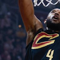 Mobley's clutch block, Cavs hold off Magic