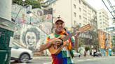 Manu Chao realiza homenaje a los motoboys en nuevo single y fija fecha de álbum - La Tercera