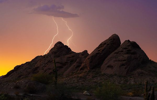 Phoenix, Arizona Experiences Record-Setting High Temperatures