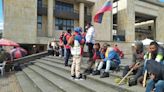 Termina desalojo de Indígenas y campesinos en la sede de Ministerio del interior en Bogotá