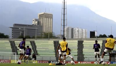 En Caracas, Lanús va por el primer puesto del grupo ante Metropolitanos