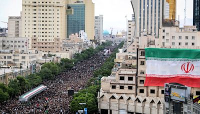伊朗總統罹難｜萊希最後告別儀式馬什哈德舉行 穆斯林聖地安葬