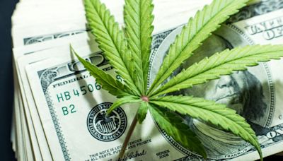 New York-Based Marijuana Company, Acreage, Sees YoY Revenue Decline, But Also Lower Net Loss - Acreage Holdings (OTC:ACRHF)