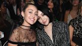 Noah Cyrus Recreates Throwback Paparazzi Video of Her & Miley Cyrus