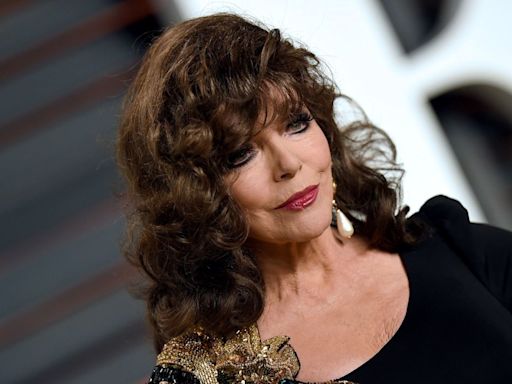 Joan Collins, 91, shows off sky-high legs in glamorous beachwear