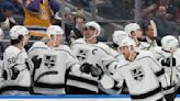 Kings use 3-goal second period to power past Islanders 3-2