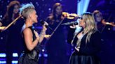 Kelly Clarkson Sings Epic 'Just Give Me a Reason' Duet with Pink at 2023 iHeartRadio Music Awards