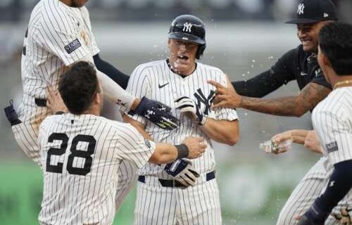 LeMahieu’s single in the 10th inning gives the Yankees 4-3 win over the Blue Jays