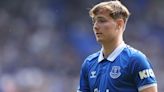 Leyton Orient sign midfielder Warrington from Everton