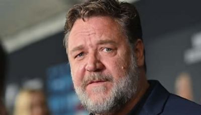 Bear Country: Russell Crowe protagonista del nuovo action thriller di Derrick Borte