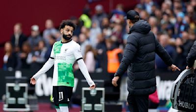 ¿Relación quebrada? Mohamed Salah y Jürgen Klopp protagonizan tenso cruce en empate del Liverpool - La Tercera