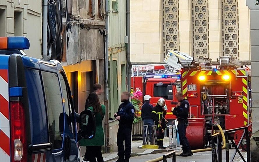 Police kill failed asylum seeker who set fire to French synagogue