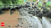 Flash Floods Stall Traffic In Lahaul-spiti, Solan | Shimla News - Times of India
