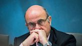 ECB’s Guindos Says He Expects to Complete Term at Central Bank