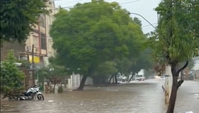 Vídeos mostram águas voltando a tomar conta das ruas de Porto Alegre; assista