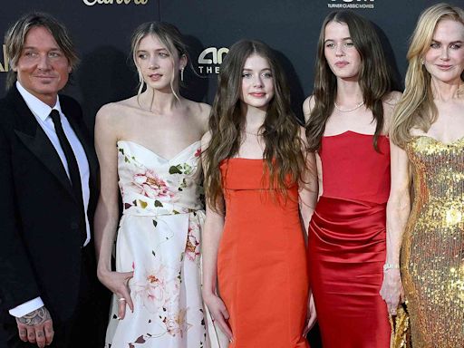 Nicole Kidman and Keith Urban Pose with Teenage Daughters Sunday and Faith at Her AFI Tribute