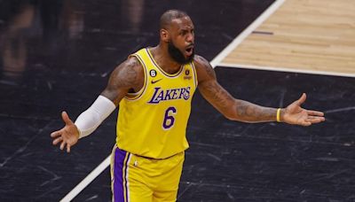 LeBron James renuncia a una opción de 51,4 millones y negociará un nuevo acuerdo con los Lakers