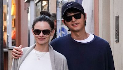 Song Joong Ki confirms second child with Katy Louise Saunders; refuses comment on birth timeline and gender