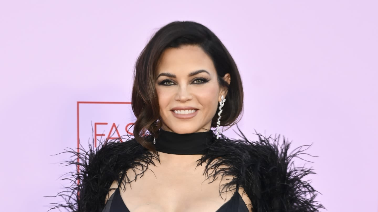 Jenna Dewan’s Fans Applaud Her for Normalizing Breastfeeding in New Pic