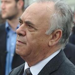 Yannis Dragasakis