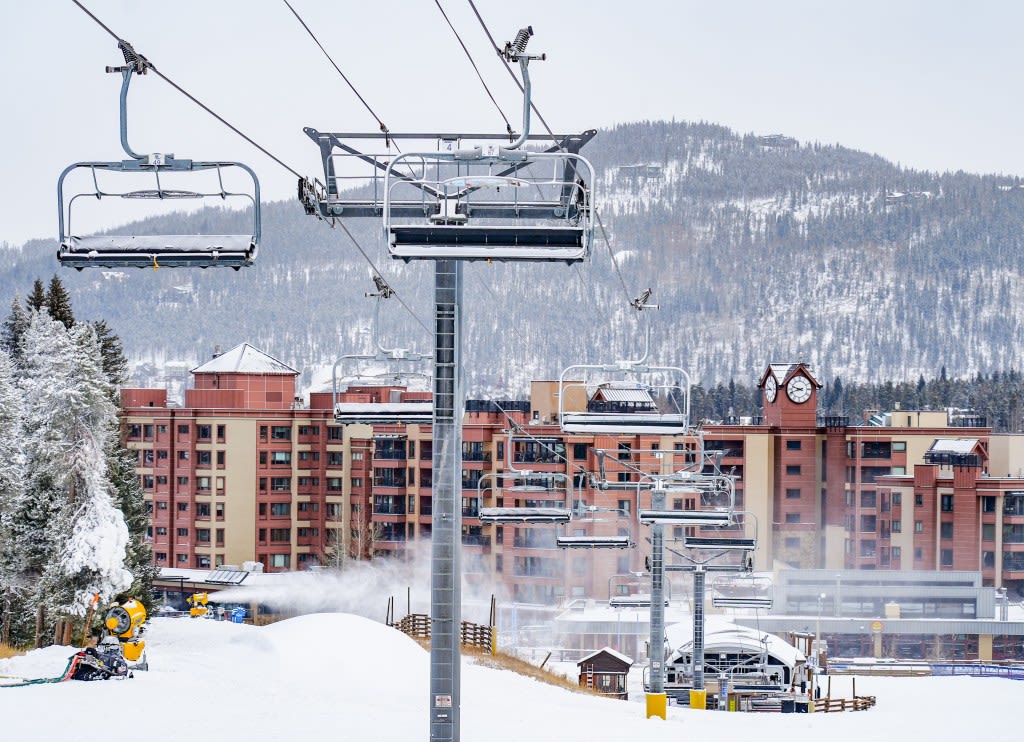 New gondolas in the works for two Colorado ski resorts