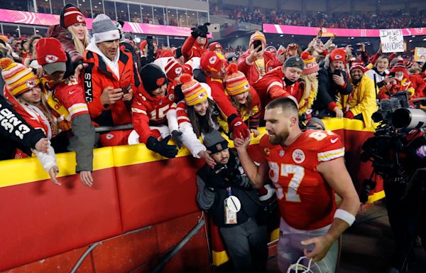 You’ve got mail: Travis Kelce has a request after address shared online