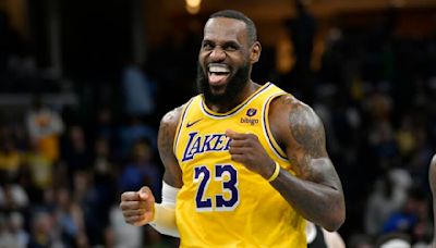 LeBron James agrees to two-year deal to stay with Lakers, includes no-trade clause