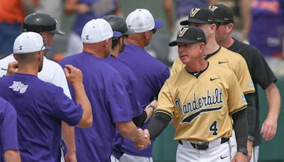 Mac Rose commits to Vanderbilt baseball: Stats, more to know of junior college catcher