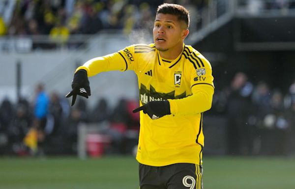 Cucho Hernández stuns LAFC with Goal of the Season contender