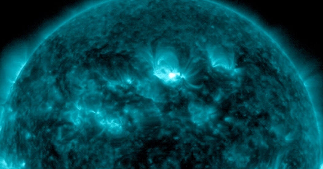 A Severe Solar Storm Is Hitting the Earth, and Auroras May Be Visible