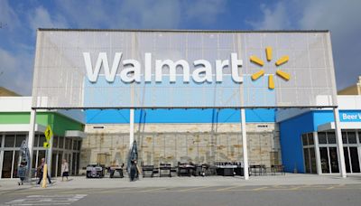 Rob Walton to leave Walmart's board of directors