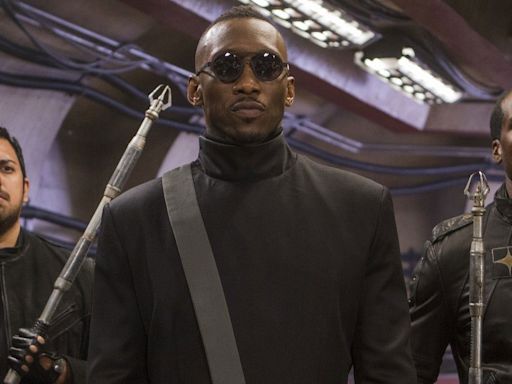 “Kevin Feige, you had one job”: Mahershala Ali’s Blade Faces its Biggest Setback as Actor Eyed to Join Scarlett Johansson in Jurassic World