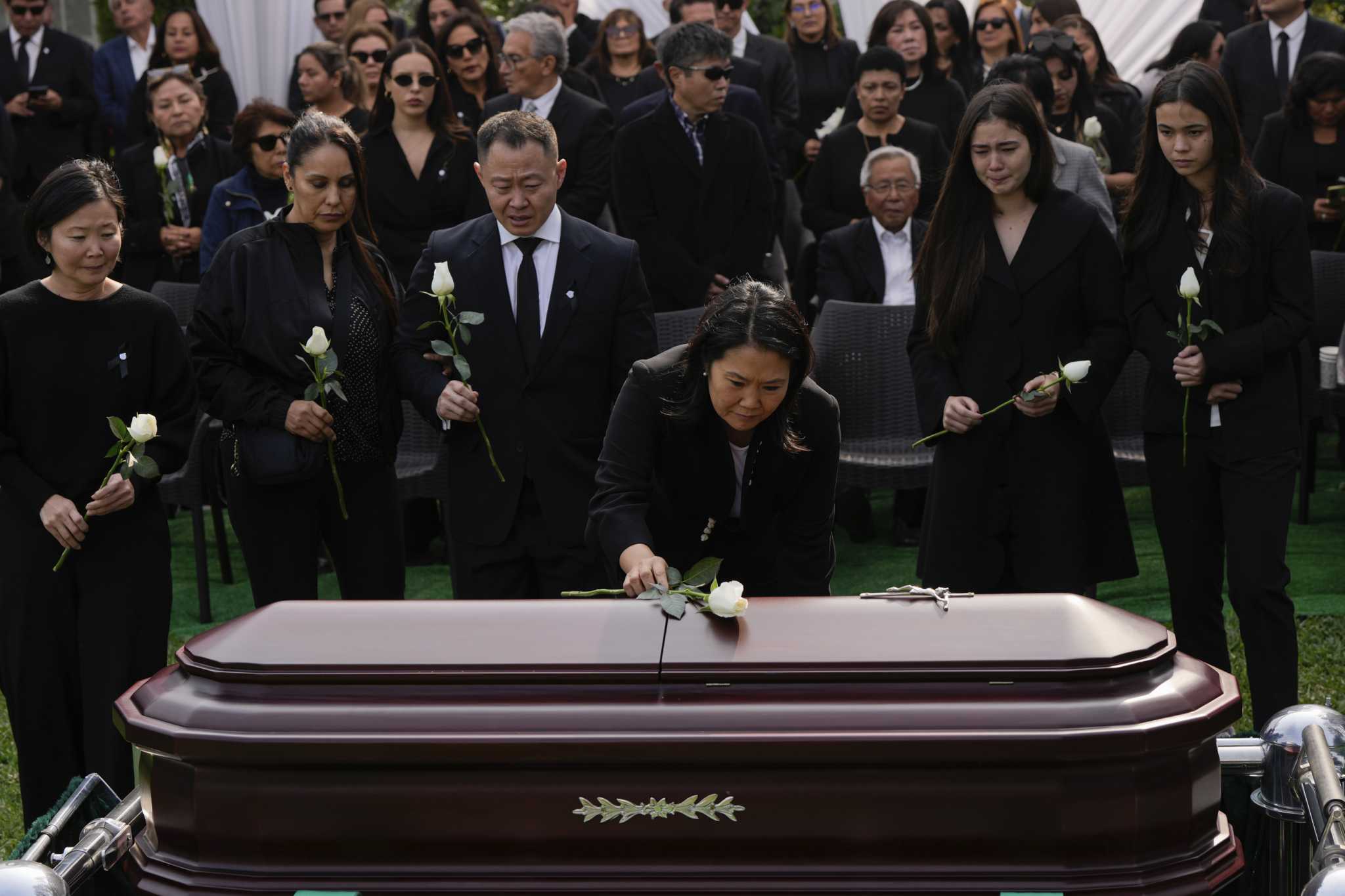 Alberto Fujimori, Peru's controversial former president, buried after 3 days of national mourning