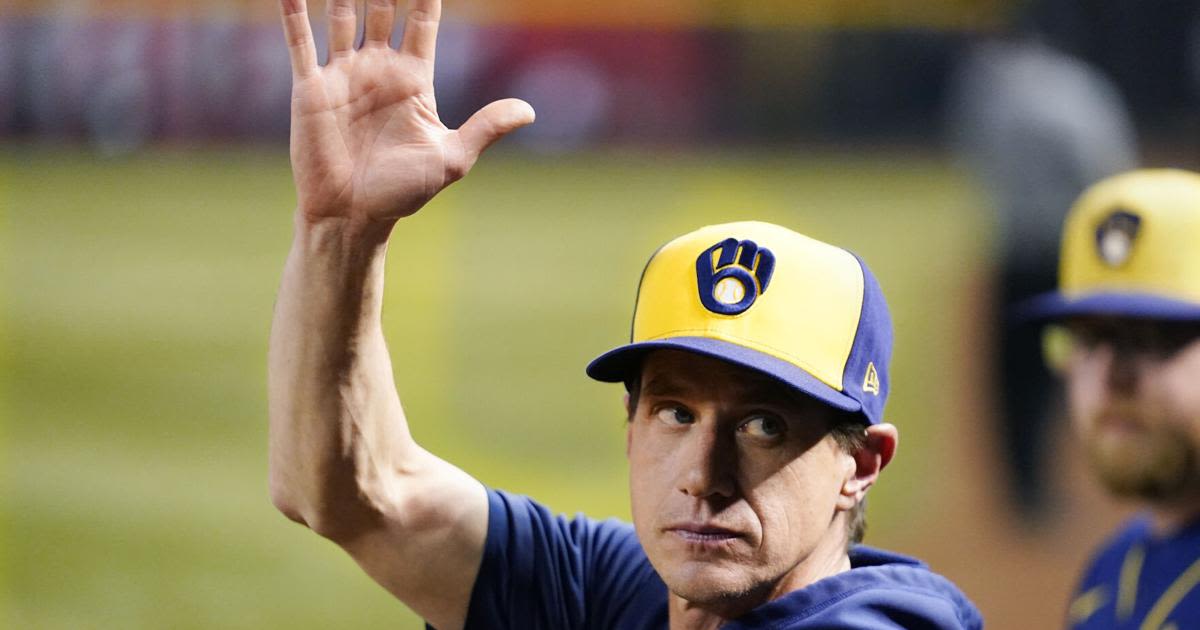 Tipsheet: Counsell receives predictably cold reception while returning to Milwaukee