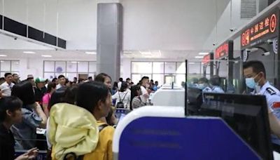 中國大城提前實施國安新規 旅客憂手機被抽查人人自危