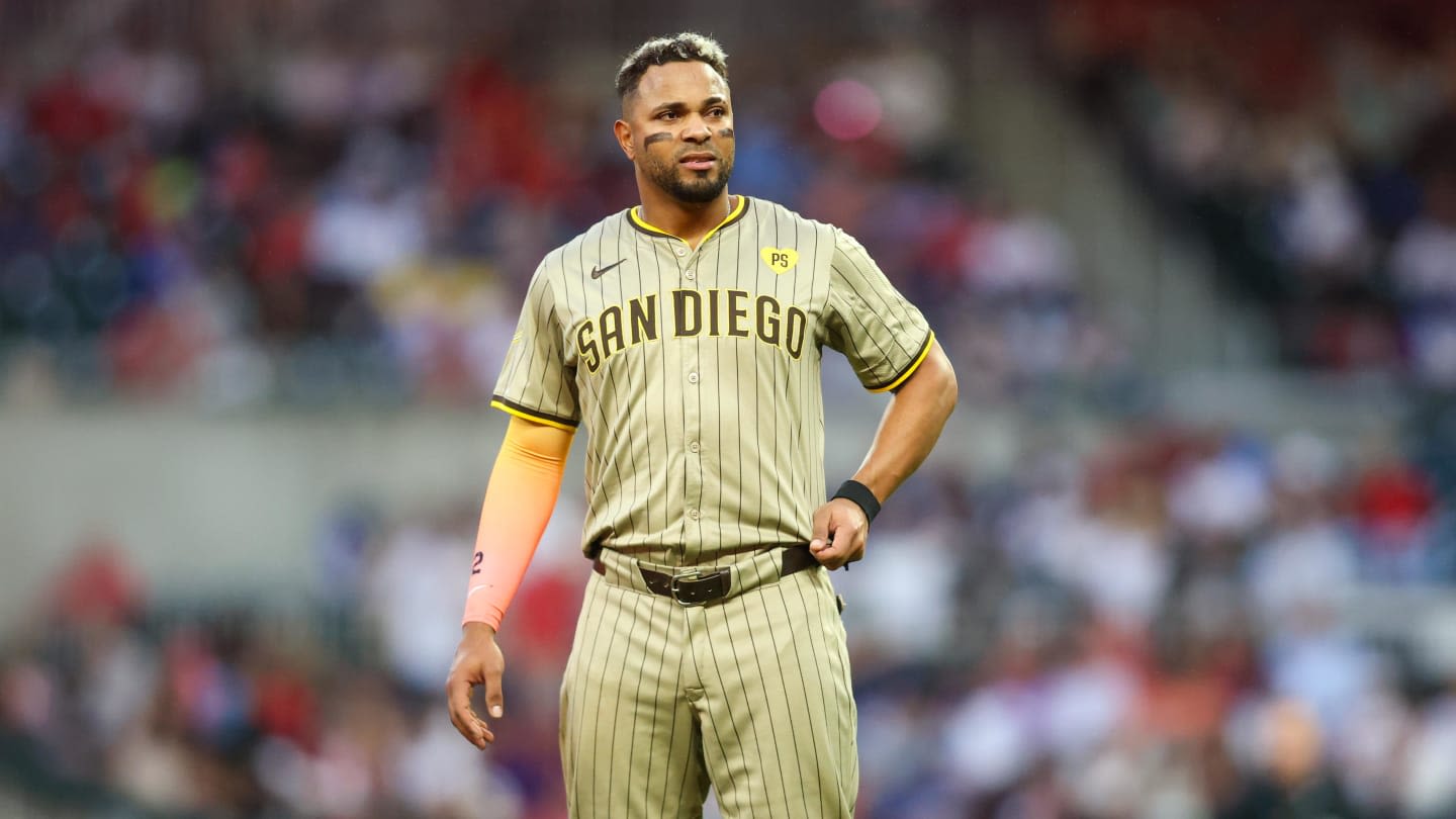 Padres All-Star Xander Bogaerts Exits Monday's Game With Apparent Injury