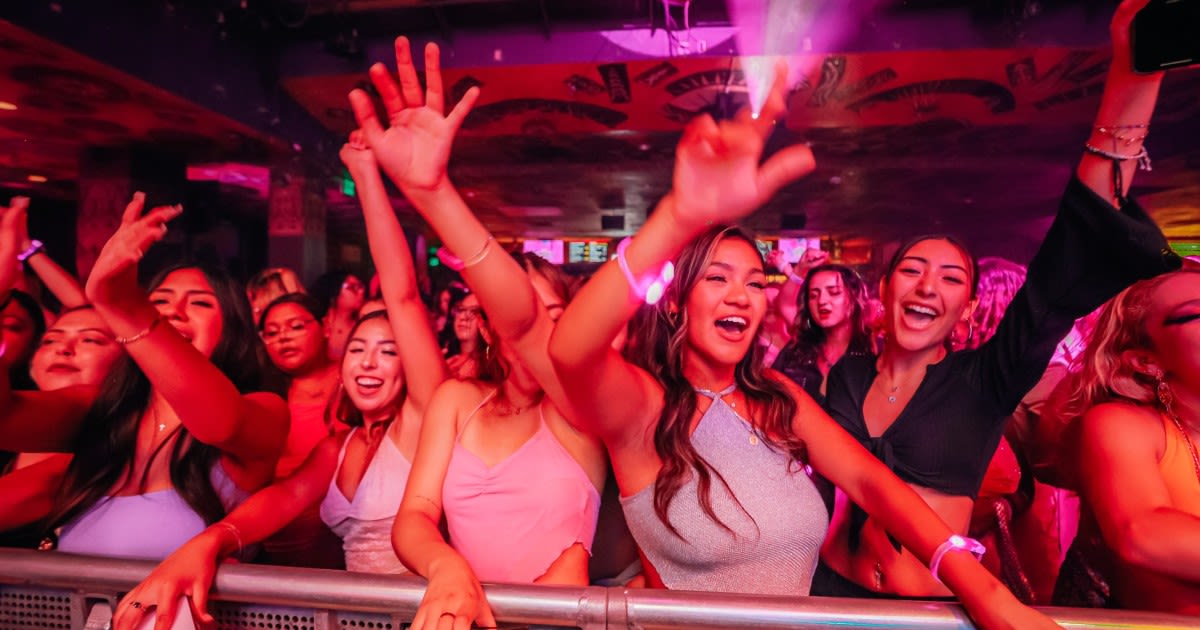 At Sueños, this set is for the girls — thanks to an all-women DJ party started in Chicago